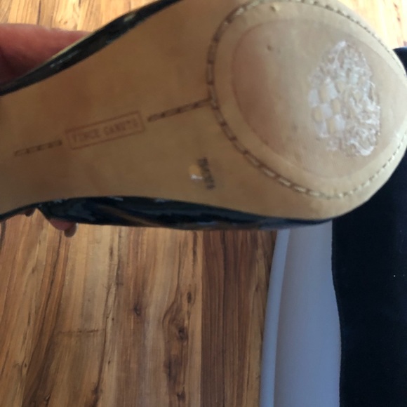 Vince Camuto heels - Picture 2 of 2